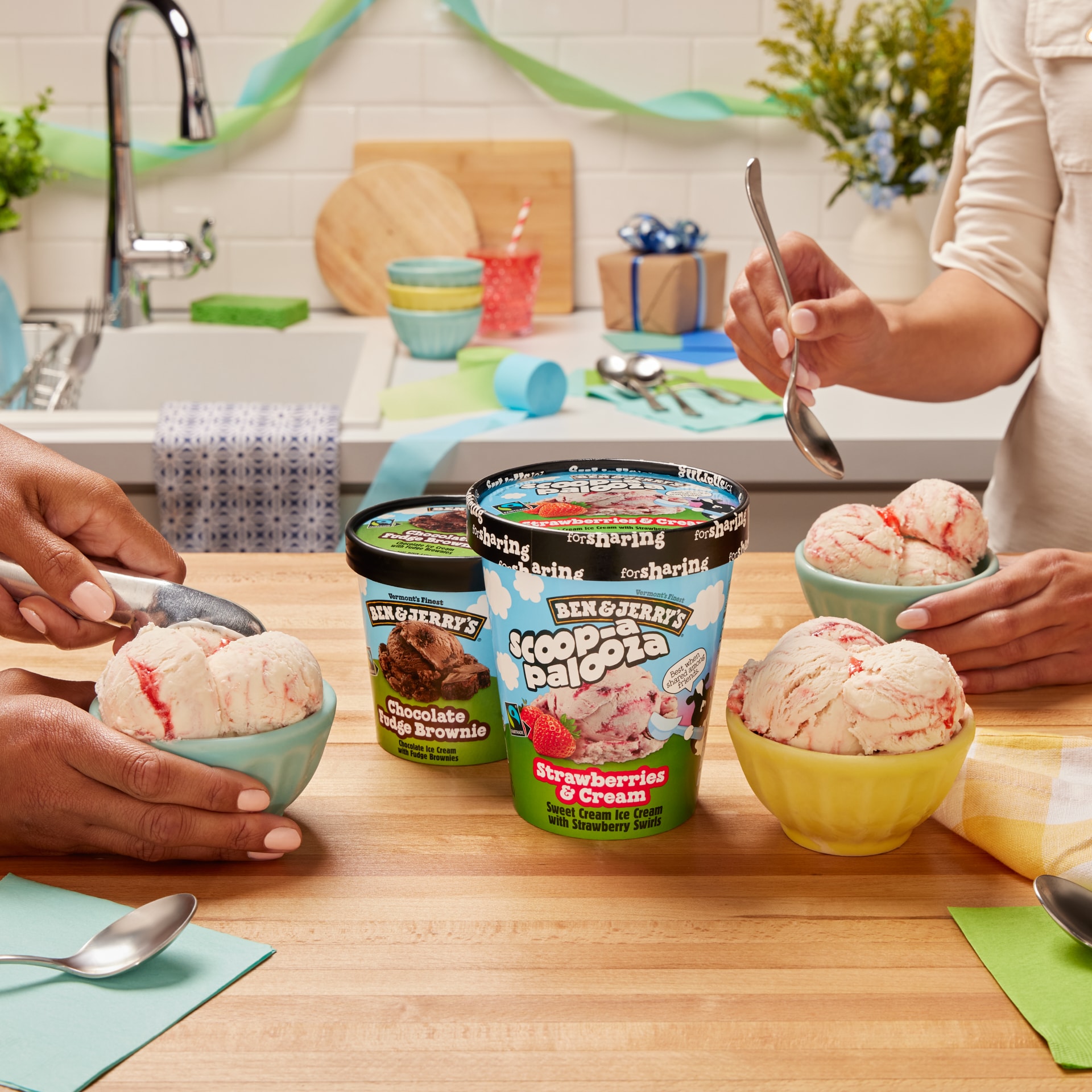 Strawberries & Cream Scoop-apalooza | Ben & Jerry's